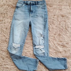 AE 2 short like new /#129